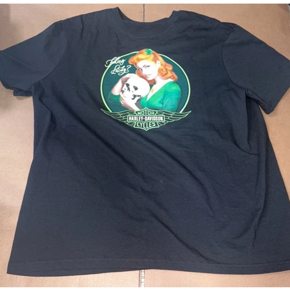 Harley-Davidson Black Tee with Retro Graphic feeling lucky 2x